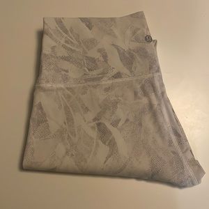 NWOT Lululemon Wunder Under High-waist full-on Luxtreme Leggings Sz 8